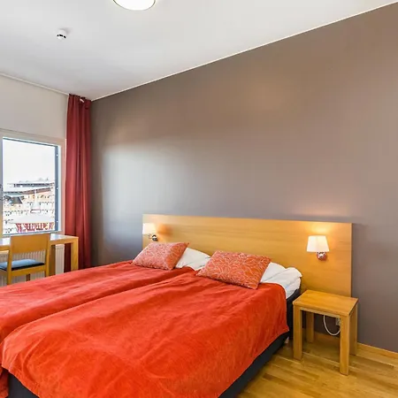 64- 1503 By Interhome Nyaraló